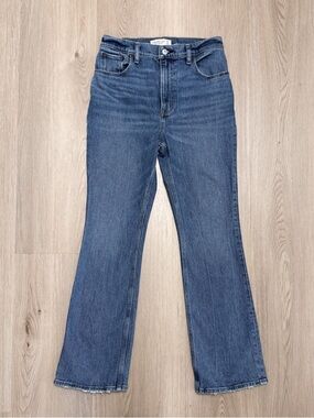 Abercrombie Fitch Medium Wash 70s Vintage Flare Ultra High Rise Jeans 28 6 Short
